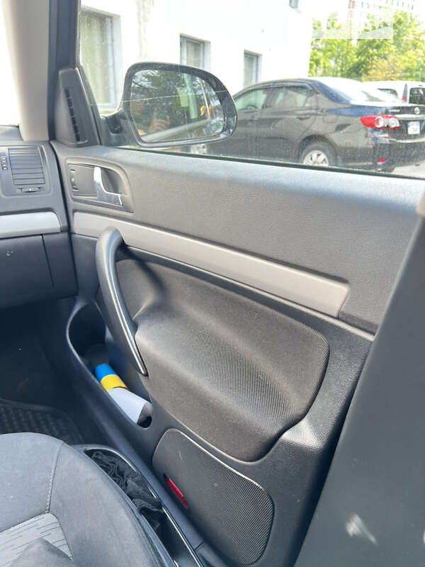 Лифтбек Skoda Octavia 2013 в Киеве