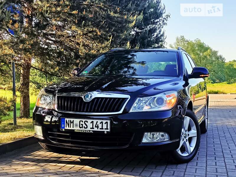 Універсал Skoda Octavia 2013 в Дрогобичі