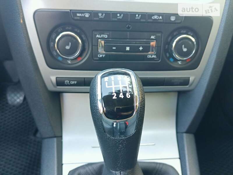 Універсал Skoda Octavia 2013 в Дрогобичі