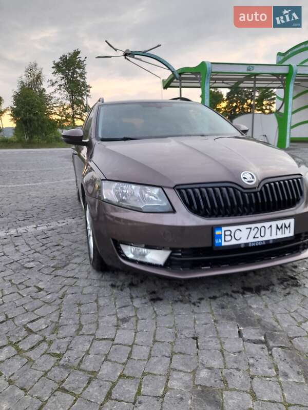 Универсал Skoda Octavia 2015 в Золочеве