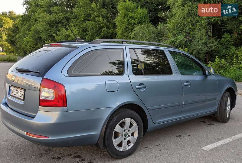 Універсал Skoda Octavia 2011 в Дніпрі