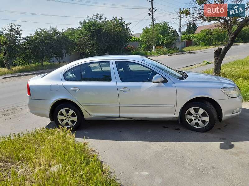 Лифтбек Skoda Octavia 2009 в Одессе