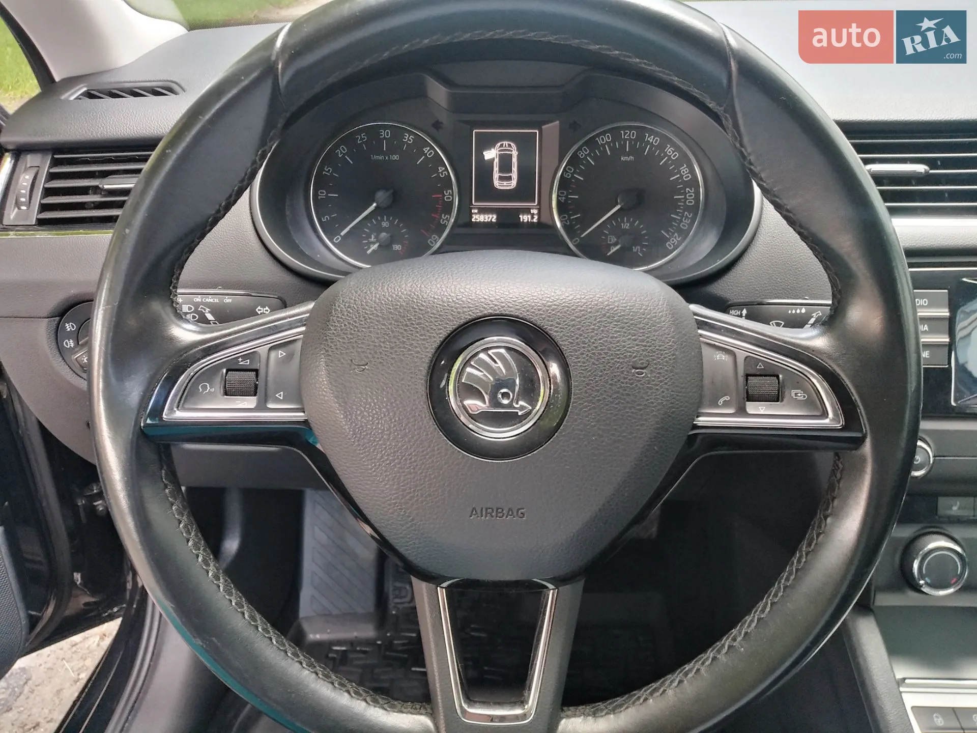 2016 Skoda Octavia - мініатюра 9