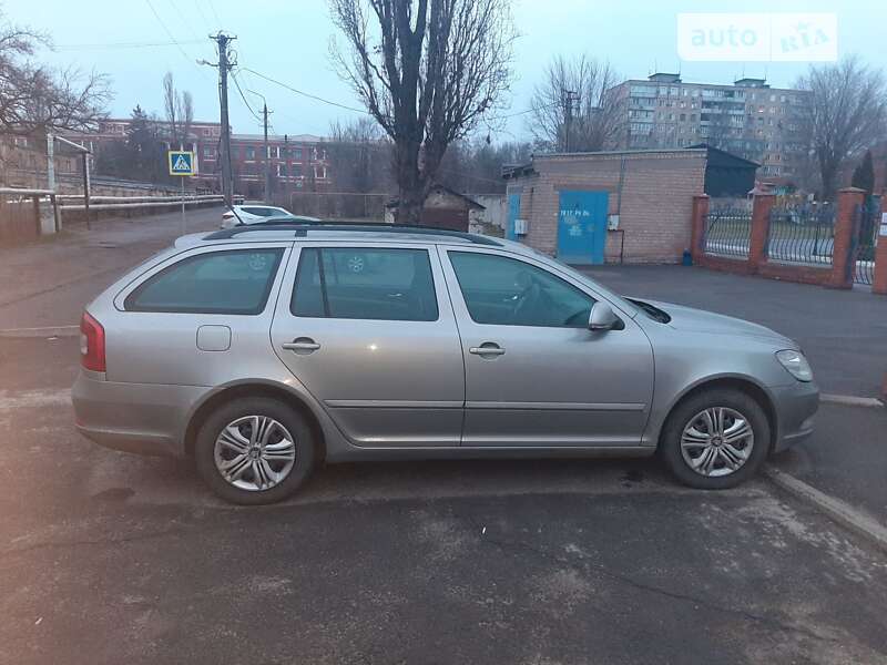 Універсал Skoda Octavia 2012 в Кривому Розі