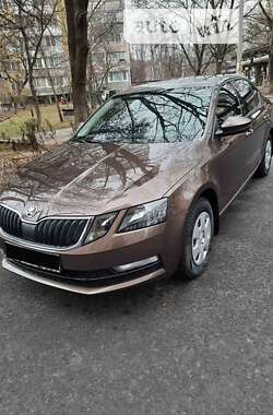 Ліфтбек Skoda Octavia 2020 в Дніпрі