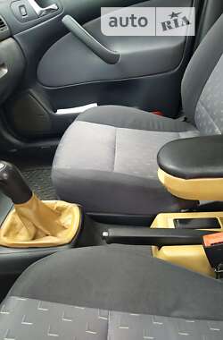 Лифтбек Skoda Octavia 2008 в 