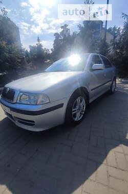 Ліфтбек Skoda Octavia 2010 в 