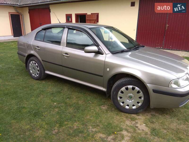 Лифтбек Skoda Octavia 2008 в Болехове