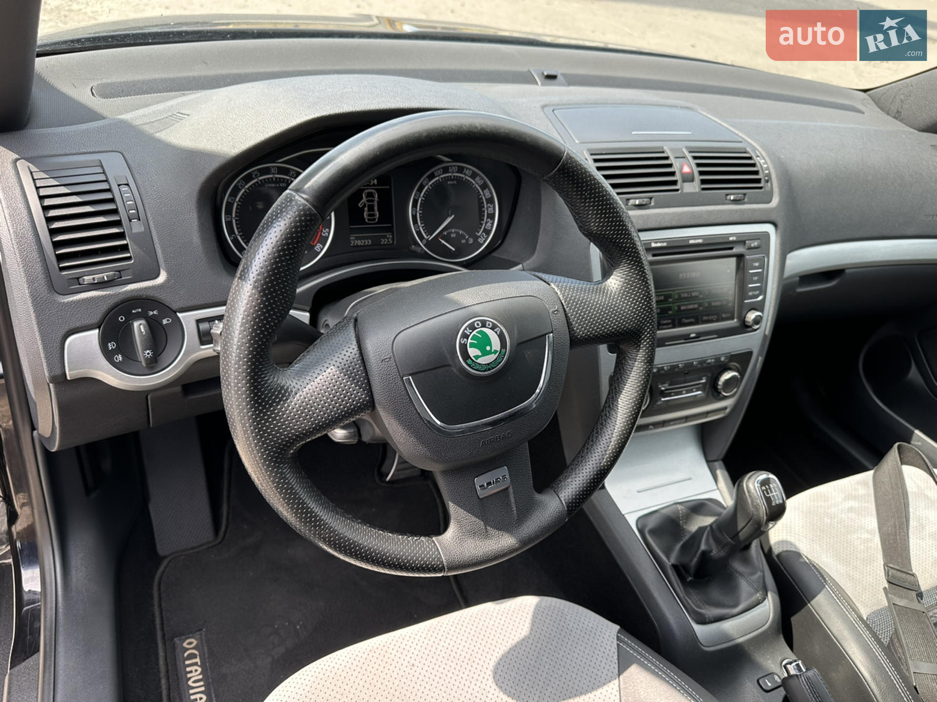 2011 Skoda Octavia - мініатюра 8