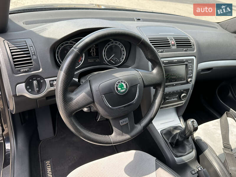 Универсал Skoda Octavia 2011 в Луцке фото 8 Универсал Skoda Octavia 2011 в Луцке
