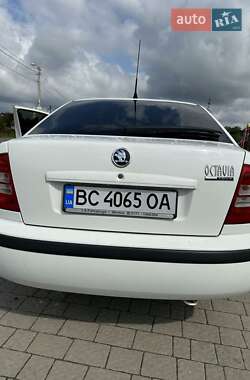 Лифтбек Skoda Octavia 2005 в Львове