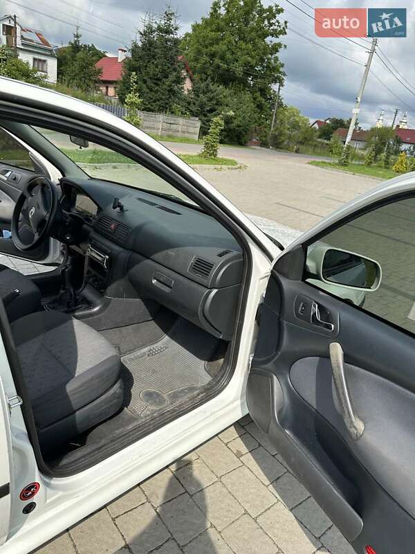 Лифтбек Skoda Octavia 2005 в Львове