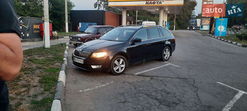 Универсал Skoda Octavia 2015 в Березанке