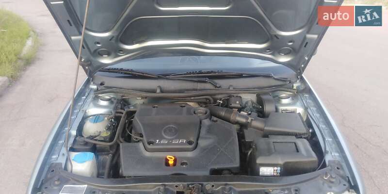 Лифтбек Skoda Octavia 2005 в Чернигове