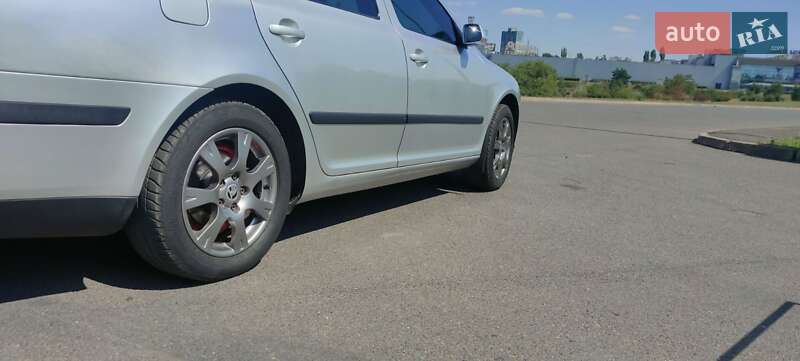 Универсал Skoda Octavia 2005 в Кривом Роге