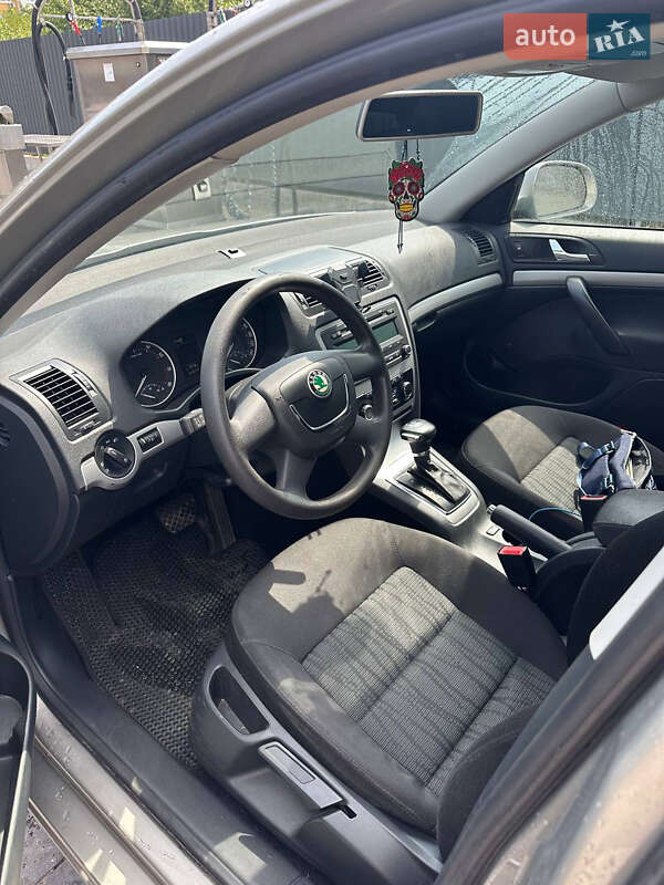 Ліфтбек Skoda Octavia 2011 в Ужгороді