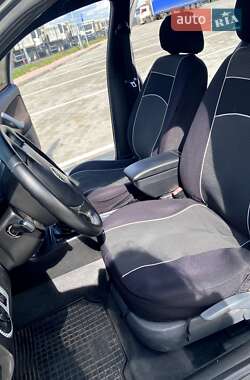 Ліфтбек Skoda Octavia 2003 в Житомирі