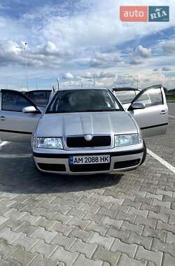 Ліфтбек Skoda Octavia 2003 в Житомирі