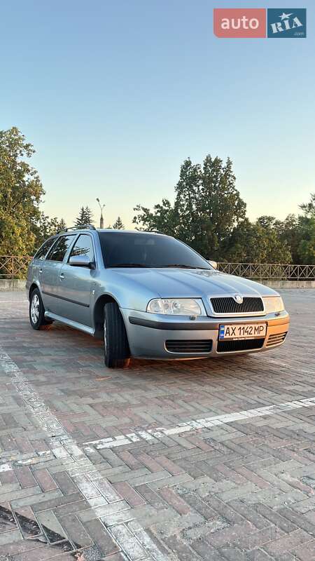 Универсал Skoda Octavia 2002 в Харькове