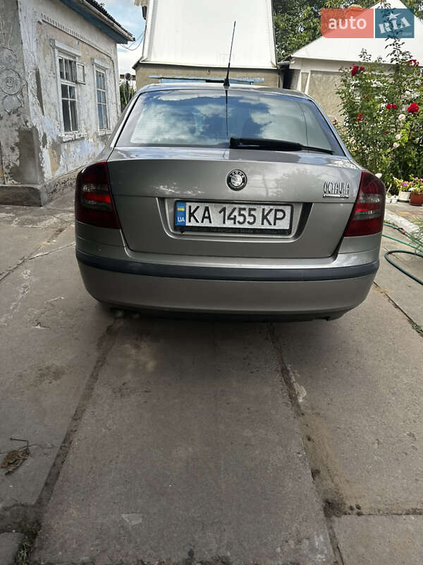 Лифтбек Skoda Octavia 2008 в Врадиевке