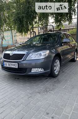 Універсал Skoda Octavia 2010 в Харкові