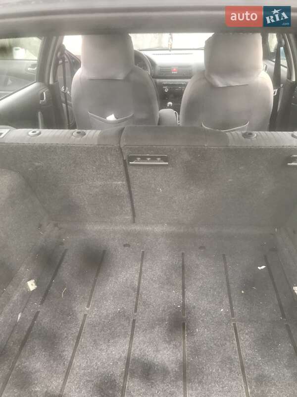 Универсал Skoda Octavia 2001 в Драбове