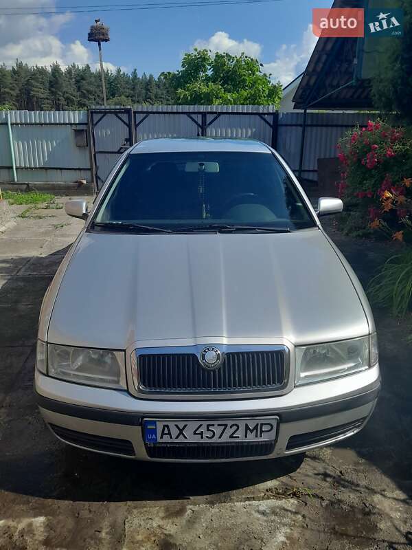 Универсал Skoda Octavia 2004 в Змиеве