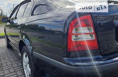 Лифтбек Skoda Octavia 2008 в Днепре