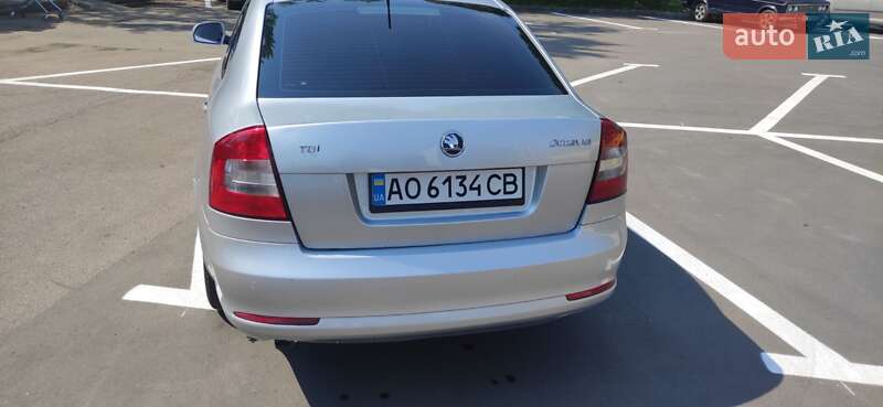 Ліфтбек Skoda Octavia 2012 в Ужгороді