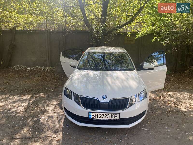 Лифтбек Skoda Octavia 2019 в 