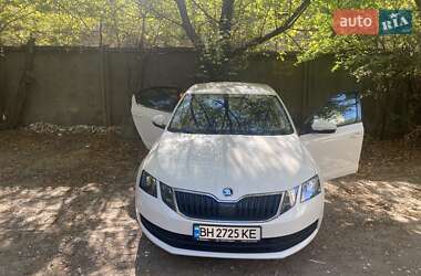 Лифтбек Skoda Octavia 2019 в Одессе