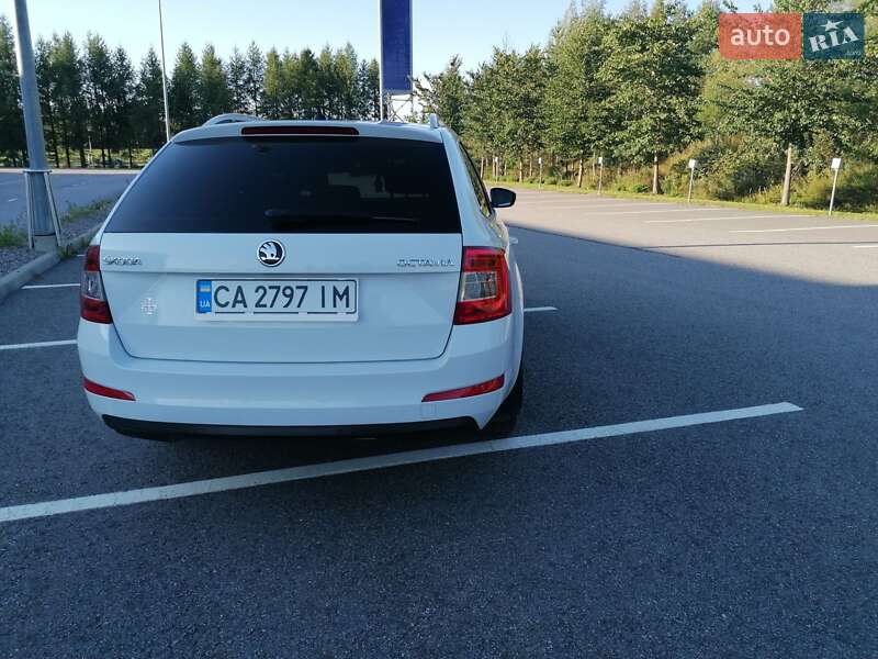 Універсал Skoda Octavia 2015 в Умані