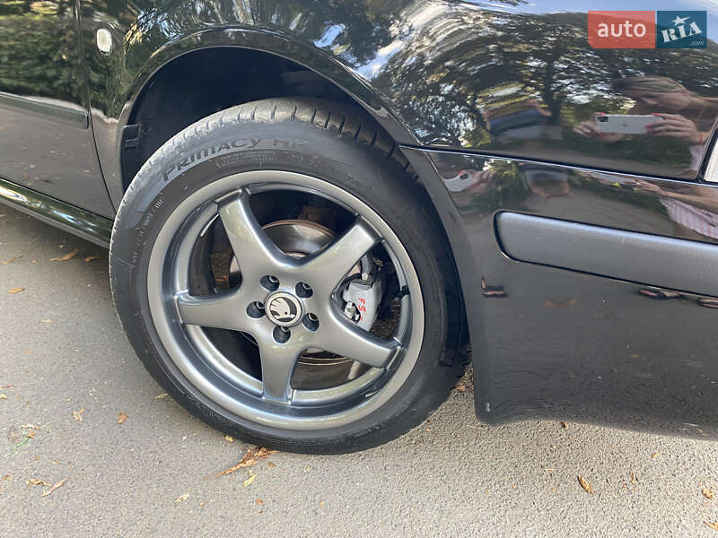 Ліфтбек Skoda Octavia 2005 в Подільську