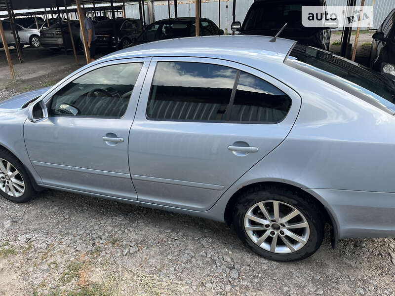 Ліфтбек Skoda Octavia 2010 в Києві