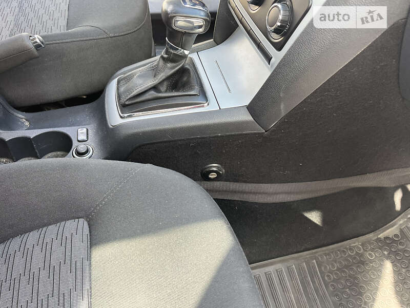 Ліфтбек Skoda Octavia 2010 в Києві