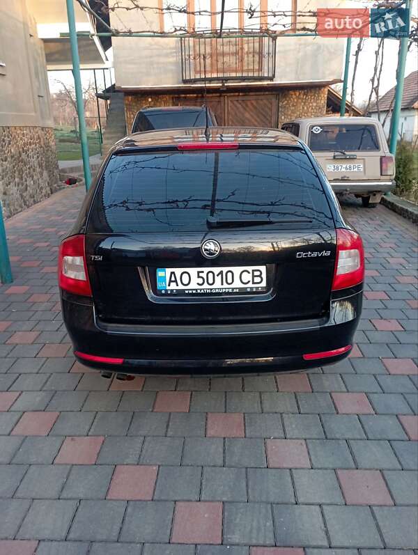Универсал Skoda Octavia 2010 в Иршаве