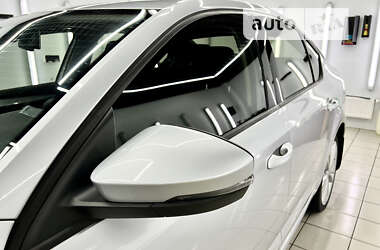 Лифтбек Skoda Octavia 2013 в 