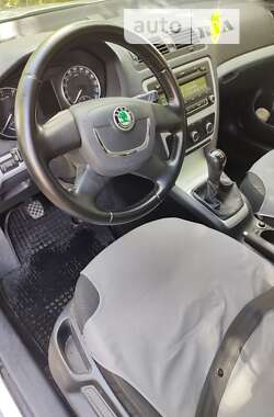 Універсал Skoda Octavia 2009 в Тростянці