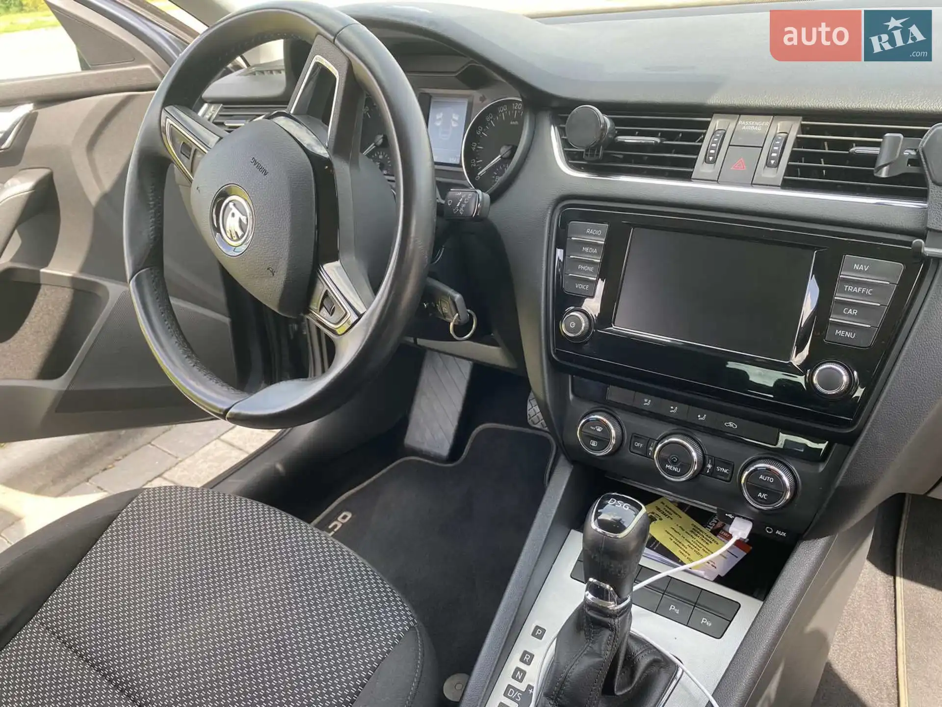 2016 Skoda Octavia - мініатюра 15