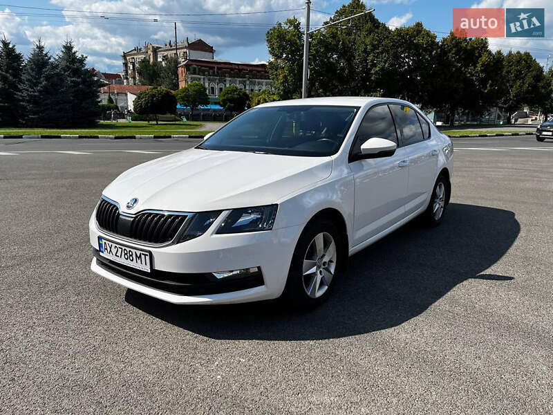 Лифтбек Skoda Octavia 2017 в Харькове фото 8 Лифтбек Skoda Octavia 2017 в Харькове