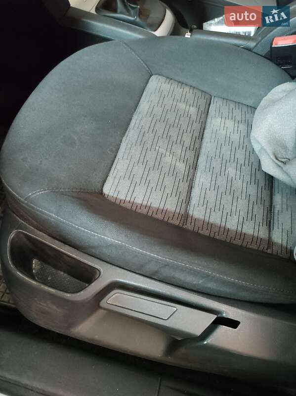 Універсал Skoda Octavia 2009 в Тростянці