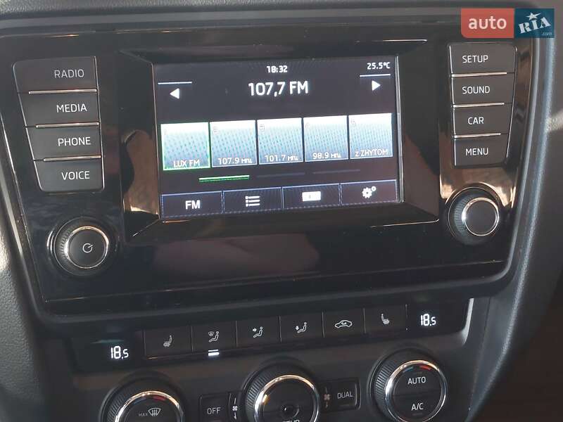 Ліфтбек Skoda Octavia 2013 в Романіву