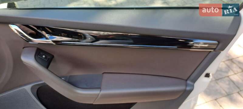 Универсал Skoda Octavia 2019 в Львове