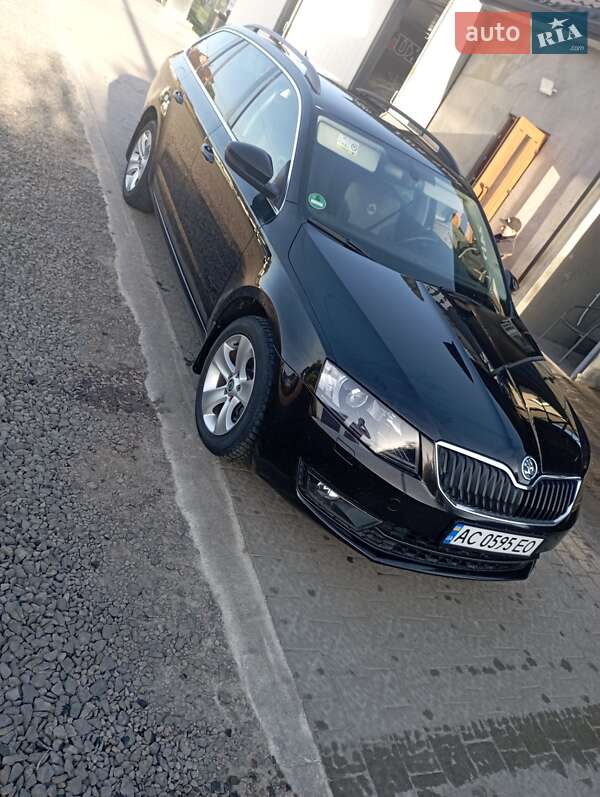 Універсал Skoda Octavia 2015 в Камені-Каширському