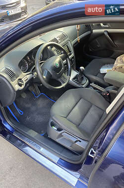 Универсал Skoda Octavia 2009 в 