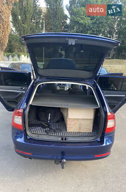 Универсал Skoda Octavia 2009 в 