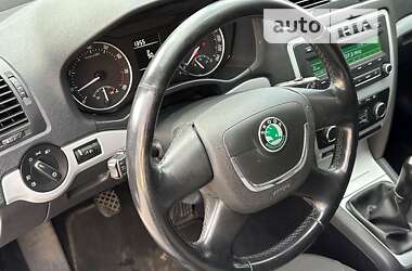 Универсал Skoda Octavia 2010 в 