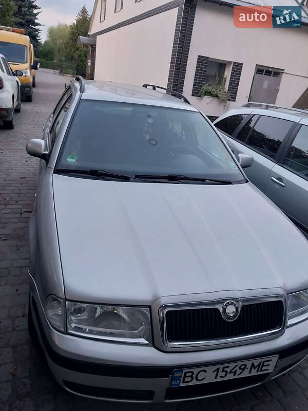 Универсал Skoda Octavia 2000 в Львове