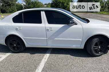 Ліфтбек Skoda Octavia 2012 в 