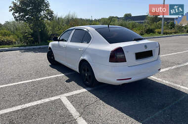 Ліфтбек Skoda Octavia 2012 в 